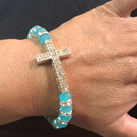 Rhinestone Cross Bracelet - Picture 3 of 4